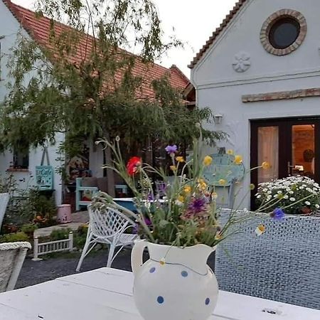Piac Vendégház Kaptalantoti Esterno foto
