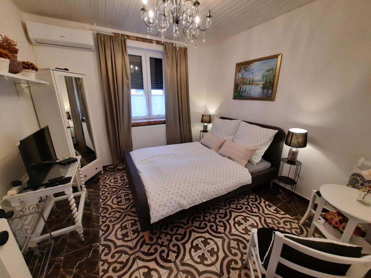 Piac Vendégház Kaptalantoti Esterno foto