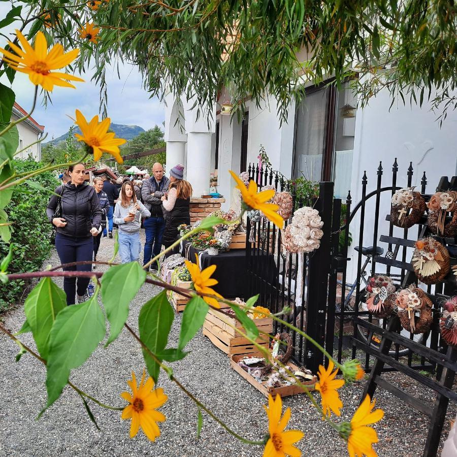 Piac Vendégház Kaptalantoti Esterno foto